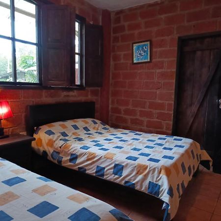 Hosteria Sapos Y Ranas Milpe Εξωτερικό φωτογραφία